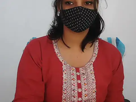 Hott Noor online show from November 2025 09:08:02 AM