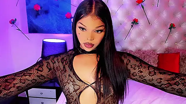 Snapshot of Valeria_Swett_ chatting on February 2026 09:22:01 PM Valeria Swett online show from February 2026 09:22:01 PM