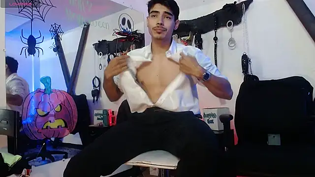 Snapshot of subarashi_ishi69 chatting on October 2025 06:18:02 PM subarashi ishi69 online show from October 2025 06:18:02 PM