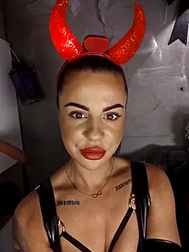 BabyFaceMia online show from October 2025 04:09:02 PM