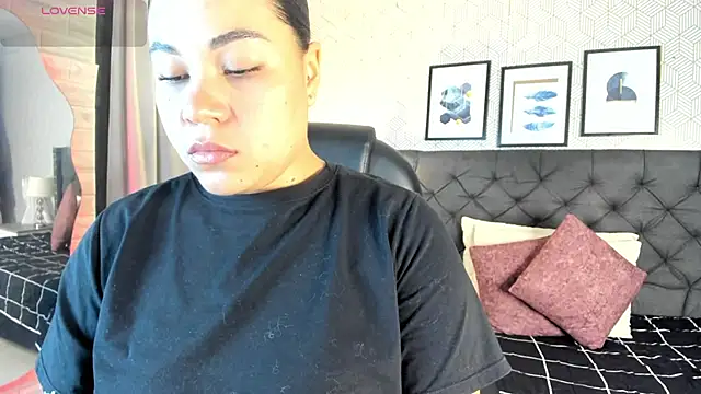 sophie  blare online show from June 2026 07:16:02 PM