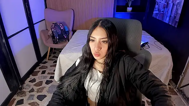 Snapshot of AlliceCopper chatting on February 2026 12:56:02 PM AlliceCopper online show from February 2026 12:56:02 PM