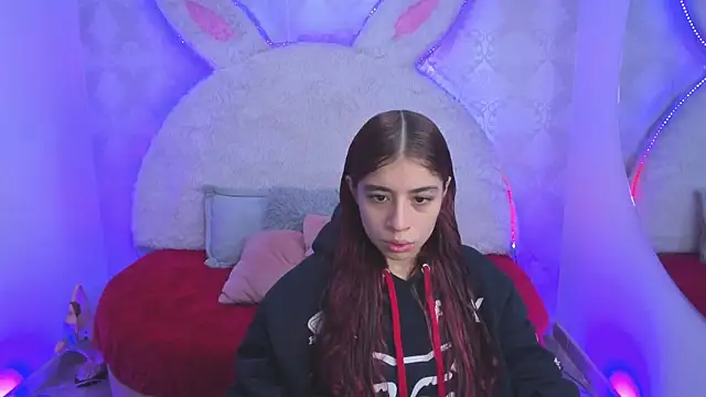 Snapshot of Gaby_louse chatting on December 2025 07:54:02 PM Gaby louse online show from December 2025 07:54:02 PM