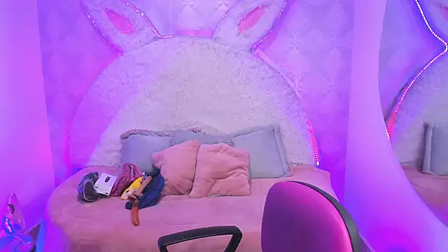 Snapshot of Gaby_louse chatting on February 2026 07:12:02 PM Gaby louse online show from February 2026 07:12:02 PM