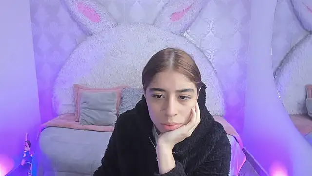 Gaby louse online show from May 2026 07:31:02 PM