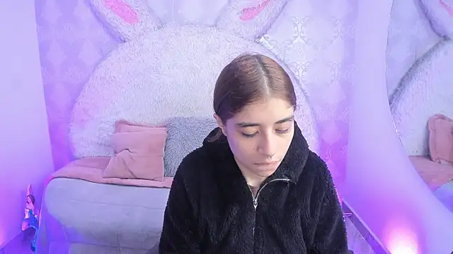 Gaby louse online show from May 2026 07:33:02 PM