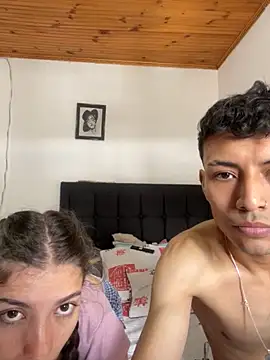 Snapshot of coupledesire18 chatting on October 2025 05:12:01 PM coupledesire18 online show from October 2025 05:12:01 PM