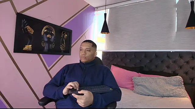 Annie Lii online show from October 2025 12:38:01 PM