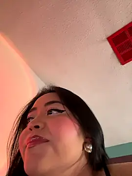 Snapshot of MyHoneyFrida chatting on September 2025 02:37:01 AM MyHoneyFrida online show from September 2025 02:37:01 AM