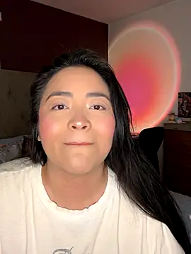 Snapshot of MyHoneyFrida chatting on September 2025 02:26:01 AM MyHoneyFrida online show from September 2025 02:26:01 AM