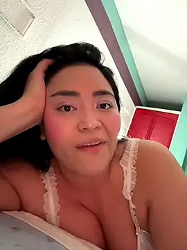 Snapshot of MyHoneyFrida chatting on October 2025 02:42:01 AM MyHoneyFrida online show from October 2025 02:42:01 AM