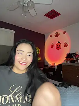 Snapshot of MyHoneyFrida chatting on November 2025 03:28:02 AM MyHoneyFrida online show from November 2025 03:28:02 AM