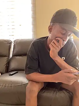 Snapshot of MeneerIan chatting on October 2025 06:13:02 AM MeneerIan online show from October 2025 06:13:02 AM