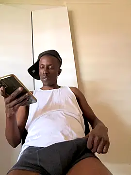 Snapshot of MeneerIan chatting on November 2025 09:20:01 AM MeneerIan online show from November 2025 09:20:01 AM