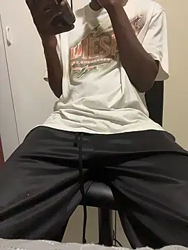 Snapshot of MeneerIan chatting on January 2026 09:28:01 PM MeneerIan online show from January 2026 09:28:01 PM