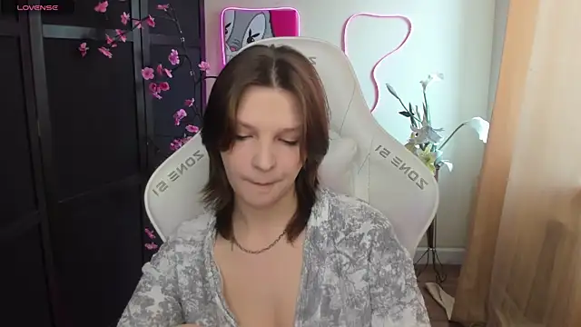 Snapshot of AudreyyKim chatting on May 2026 08:20:01 AM AudreyyKim online show from May 2026 08:20:01 AM
