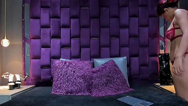 Snapshot of MilaRiva chatting on September 2025 11:24:02 AM MilaRiva online show from September 2025 11:24:02 AM