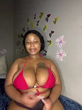 Snapshot of JuicyMellow21 chatting on February 2026 11:25:01 PM JuicyMellow21 online show from February 2026 11:25:01 PM