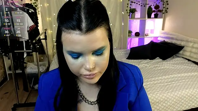 Viola Bun online show from November 2025 06:09:02 PM