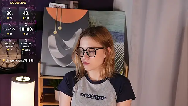 HollieCollelo online show from September 2025 03:12:01 AM