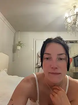 Remirosee online show from April 2026 05:56:02 AM