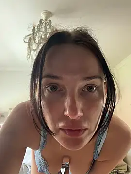 Remirosee online show from May 2026 10:44:01 AM