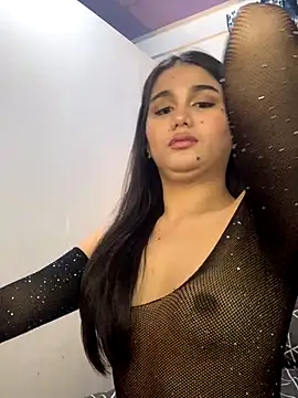 Snapshot of AngelHille chatting on September 2025 01:57:02 PM AngelHille online show from September 2025 01:57:02 PM