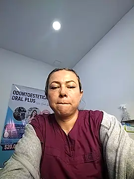 Madisson-04  online show from December 2025 06:24:02 PM