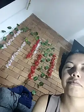 MiaForever1 online show from September 2025 09:42:02 PM