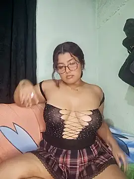Snapshot of Cat_Hot_Party chatting on January 2026 01:07:02 AM Cat Hot Party online show from January 2026 01:07:02 AM