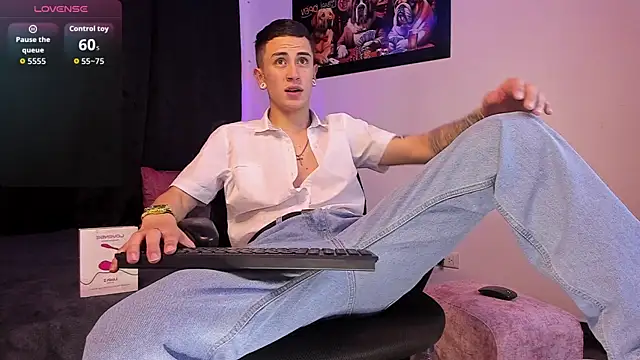 Sebas maverick online show from September 2025 03:21:02 AM