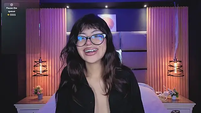 AlanaWalker9 online show from January 2026 03:45:01 AM