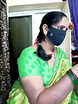 Snapshot of Mee_harini-telugupilla chatting on December 2025 05:01:01 AM Mee harini-telugupilla online show from December 2025 05:01:01 AM