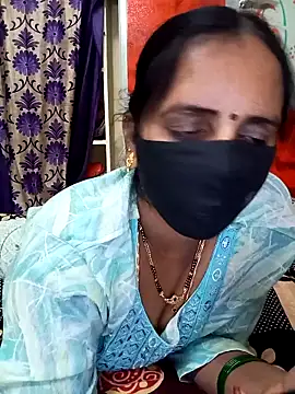 Snapshot of Mee_harini-telugupilla chatting on December 2025 05:07:02 PM Mee harini-telugupilla online show from December 2025 05:07:02 PM