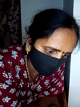 Snapshot of Mee_harini-telugupilla chatting on December 2025 05:19:02 PM Mee harini-telugupilla online show from December 2025 05:19:02 PM