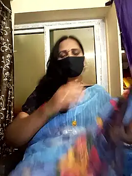 Snapshot of Mee_harini-telugupilla chatting on January 2026 04:05:01 AM Mee harini-telugupilla online show from January 2026 04:05:01 AM