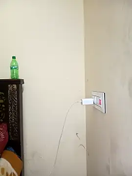 Snapshot of Mee_harini-telugupilla chatting on February 2026 03:54:01 AM Mee harini-telugupilla online show from February 2026 03:54:01 AM