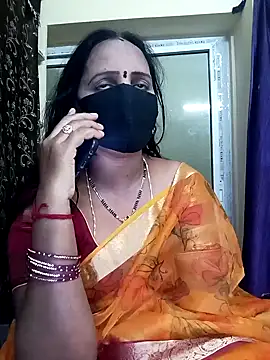 Snapshot of Mee_harini-telugupilla chatting on February 2026 04:06:01 AM Mee harini-telugupilla online show from February 2026 04:06:01 AM