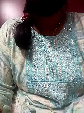 Snapshot of Mee_harini-telugupilla chatting on March 2026 09:57:01 AM Mee harini-telugupilla online show from March 2026 09:57:01 AM