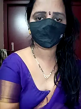 Snapshot of Mee_harini-telugupilla chatting on April 2026 08:01:02 AM Mee harini-telugupilla online show from April 2026 08:01:02 AM