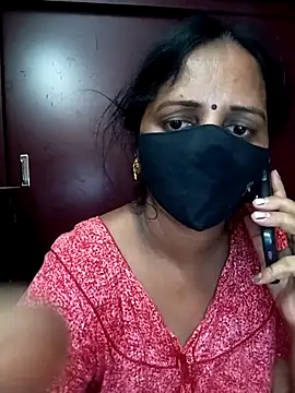 Snapshot of Mee_harini-telugupilla chatting on April 2026 03:23:02 AM Mee harini-telugupilla online show from April 2026 03:23:02 AM