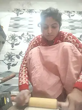 LUCKY cut online show from February 2026 03:26:01 AM