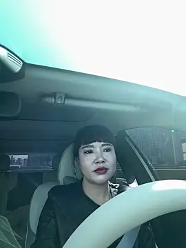 Snapshot of Xinlan-Asia chatting on December 2025 04:50:02 AM Xinlan-Asia online show from December 2025 04:50:02 AM