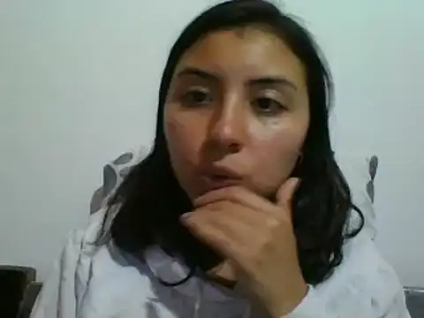 Snapshot of _Romilly_ chatting on September 2025 05:20:02 AM Romilly online show from September 2025 05:20:02 AM