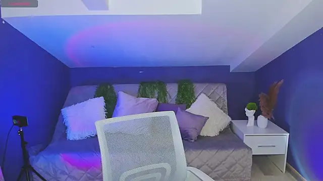 CelineCharm  online show from October 2025 01:57:02 PM