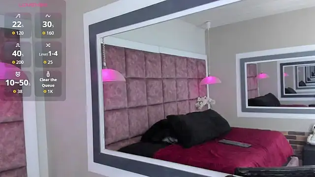 Snapshot of Ely09_ chatting on November 2025 09:25:02 PM Ely09 online show from November 2025 09:25:02 PM