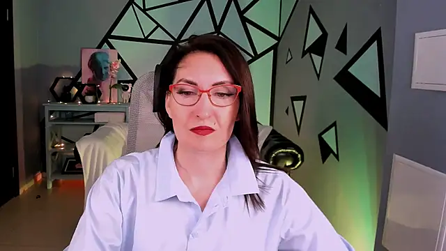 UnaTerra online show from April 2026 06:11:01 AM