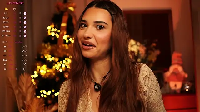 Snapshot of ItalianGirl chatting on December 2025 08:51:01 PM ItalianGirl online show from December 2025 08:51:01 PM