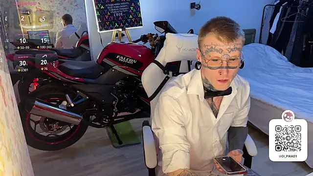 Snapshot of c10h15on1 chatting on February 2026 02:32:02 AM c10h15on1 online show from February 2026 02:32:02 AM