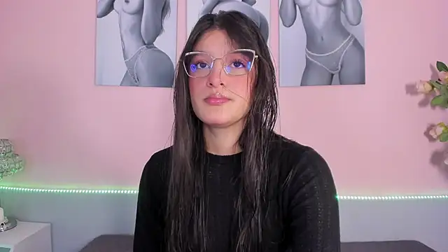 Stefany gonzales  online show from May 2026 12:24:01 PM